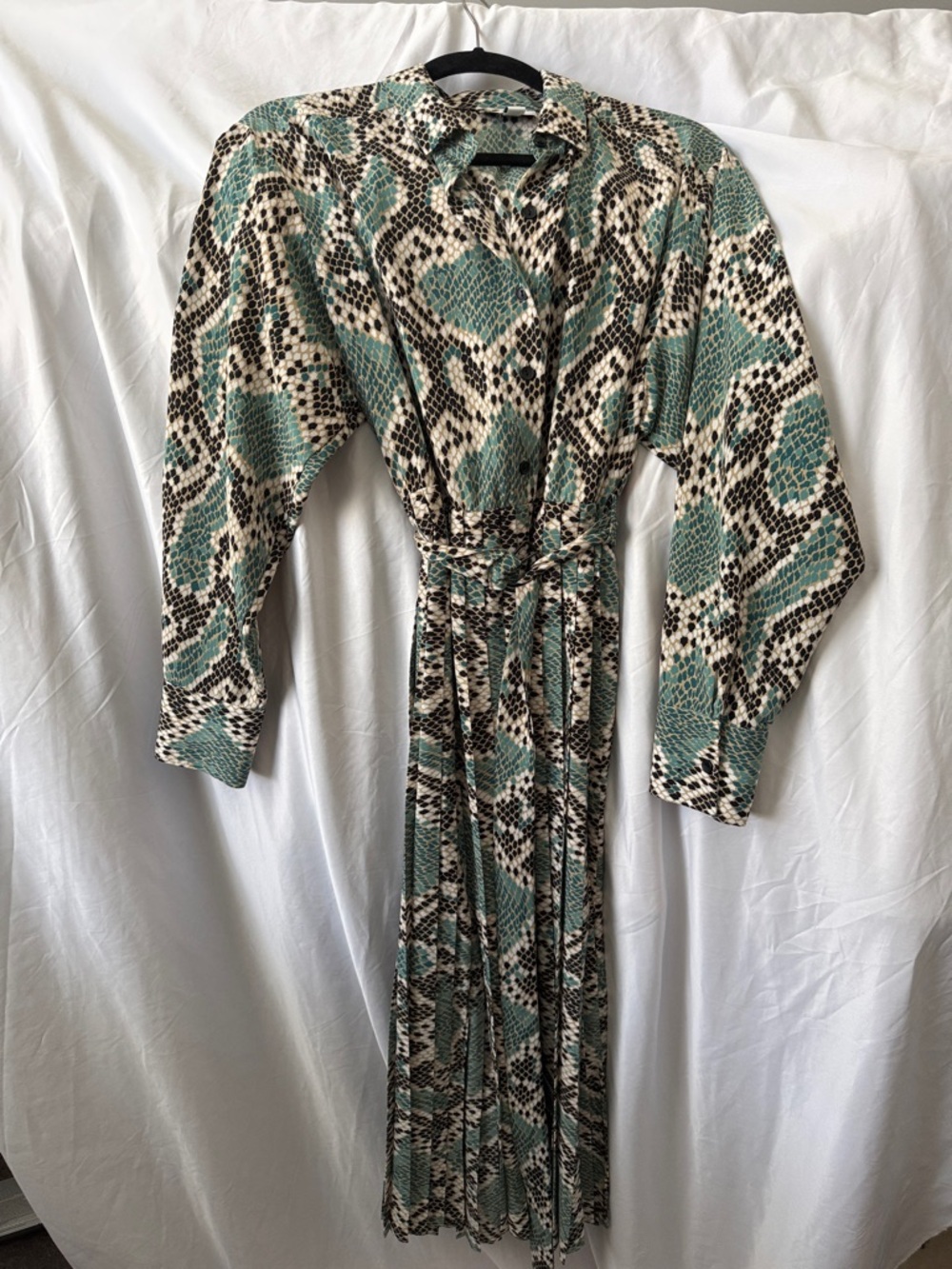 Topshop Button-up Collared Snake-Print Midi Shirt Dress with Belt